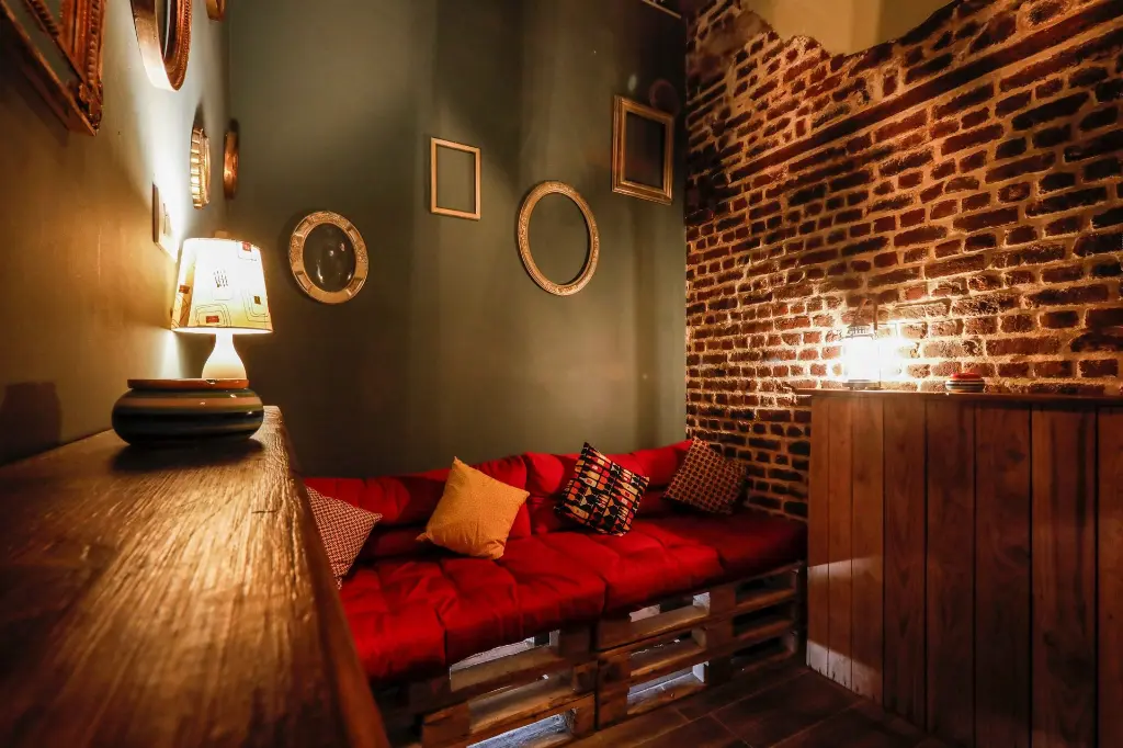 L&#39;Improviste - Théâtre à louer à Bruxelles - le fumoir